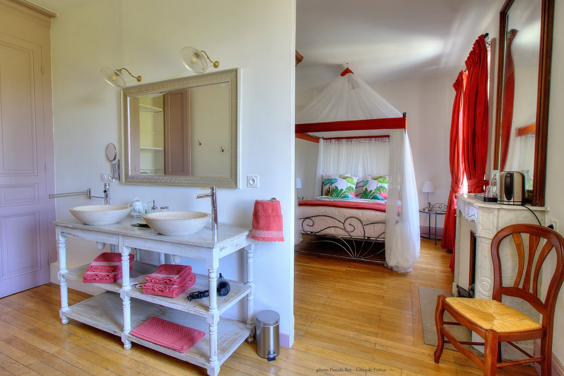 Le Clos des Fayettes : chambre d'hôtes 